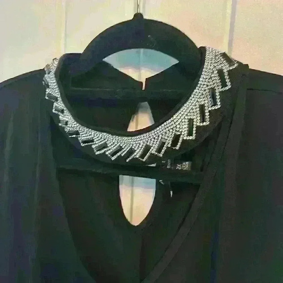 Moa & Moa 2xl black tank - Picture 3 of 4